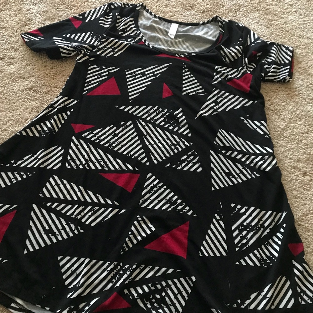 Lularoe perfect tee